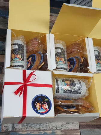 Gift for Loco &amp; Wonjae in last episode of Station Z